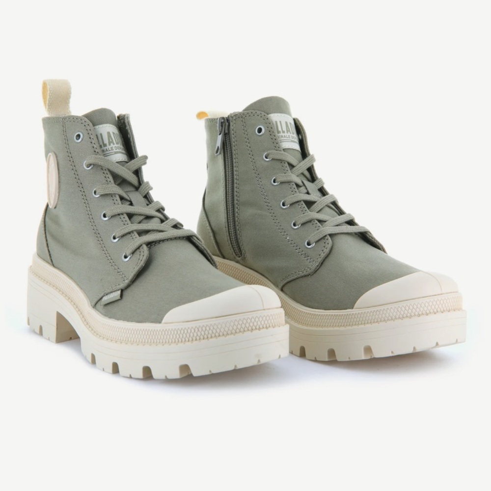 Palladium Pallabase Twill Boots in Dune